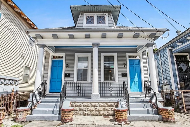 property at 2117 Marais St