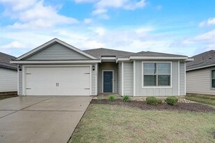 143 Crimson Cir