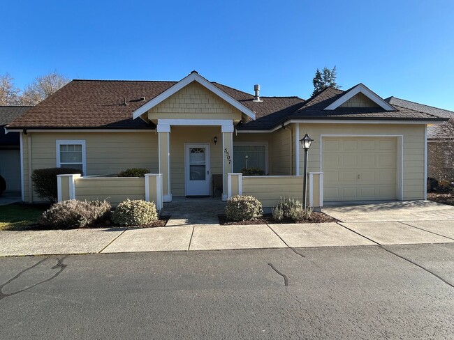 property at 5507 Maple Ridge Dr
