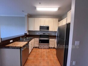 14200 Avalon Rd in Orlando, FL - Building Photo - Building Photo