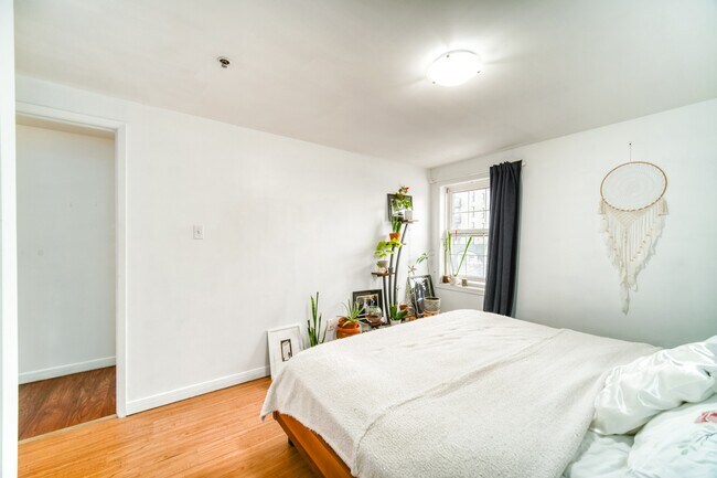 1338-1338 Hollis St in Halifax, NS - Building Photo - Building Photo