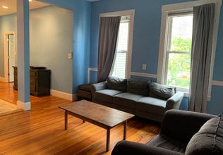 39 Springfield St, Unit 1 in Somerville, MA - Building Photo - Building Photo