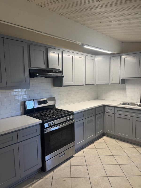 16639 Yucca Ave in Victorville, CA - Building Photo - Building Photo
