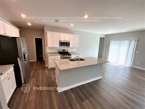 345 Amsterdam Way in Hampton, GA - Building Photo - Building Photo