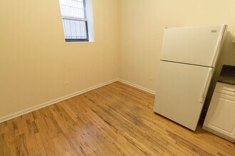 1451 W Byron in Chicago, IL - Building Photo - Building Photo