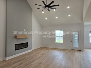 9900 Ridings Dr in Waco, TX - Building Photo - Building Photo