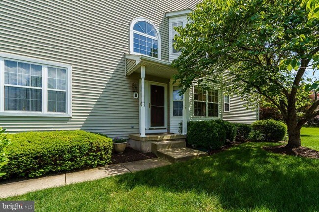 4490 Apple Blossom Dr in Center Valley, PA - Building Photo - Building Photo