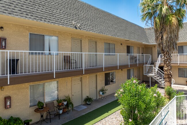 Kelso Vista Apartments in Tucson, AZ - Building Photo - Building Photo