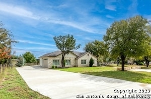 311 Someday Dr in Boerne, TX - Building Photo - Building Photo