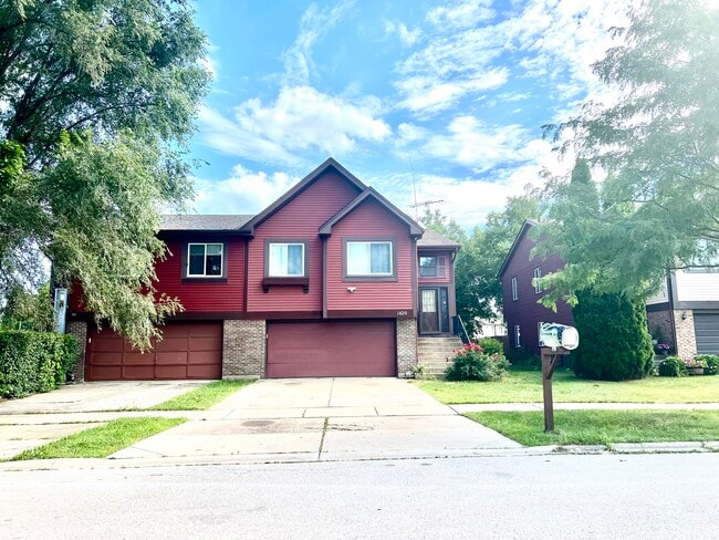 property at 1420 Chippewa Trl