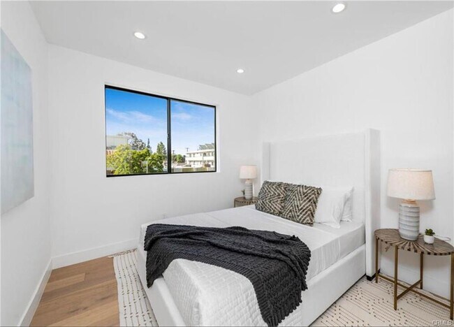 property at 4336 N Serene Pl