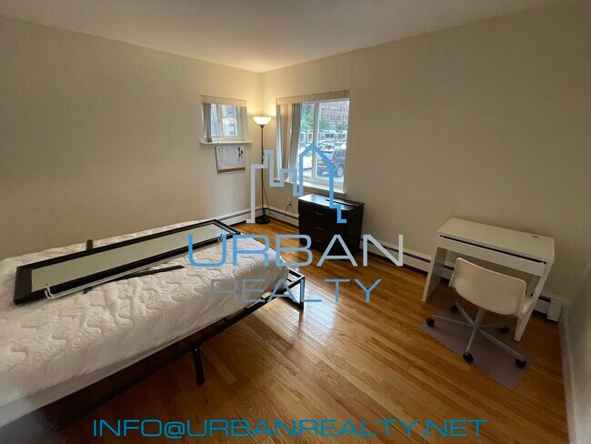 2016 Commonwealth Ave, Unit NA