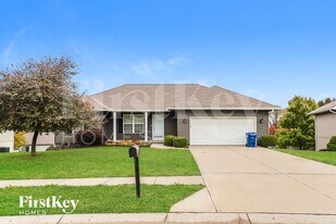 18608 Primrose St in Smithville, MO - Building Photo