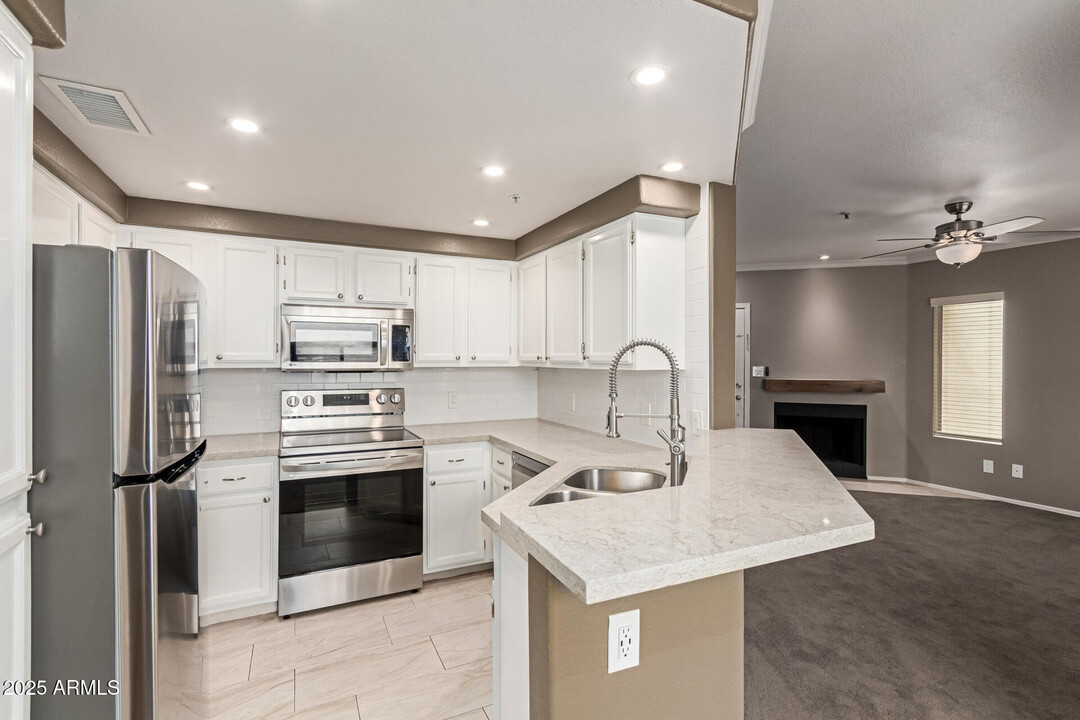 750 E Northern Ave in Phoenix, AZ - Building Photo