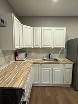 442 Hudson Ave in Albany, NY - Building Photo