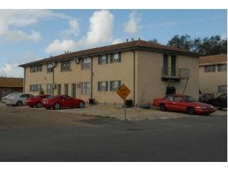 Carrollton Apartments in Metairie, LA - Building Photo - Building Photo