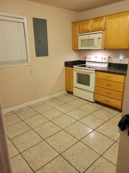 property at 1505 Hudson St