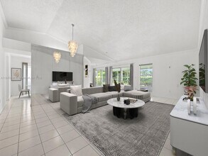 2670 SE 7th Pl in Homestead, FL - Building Photo - Building Photo