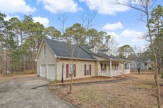 42 Lotus Ln in Sanford, NC - Building Photo - Building Photo