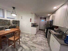 915 Beacon St in Boston, MA - Building Photo - Building Photo