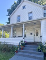 86 Ridge St, Unit #2 in Pearl River, NY - Building Photo - Building Photo