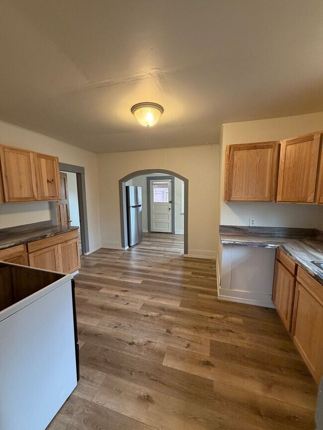 2232 Wantland Ave in Klamath Falls, OR - Building Photo - Building Photo