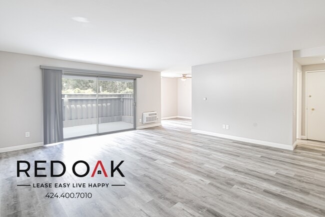 property at 4433 Colbath Ave