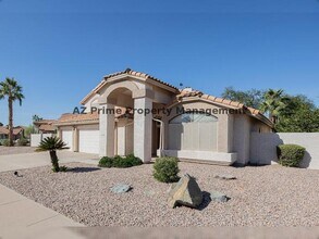 926 W Wagner Dr in Gilbert, AZ - Foto de edificio - Building Photo