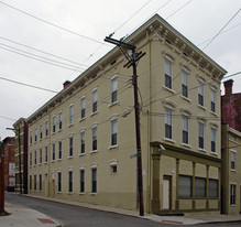 1635 Republic St Apartments