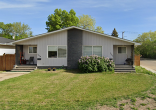 7234 Bowman Ave in Regina, SK - Building Photo - Building Photo