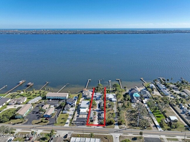 2179 Pineapple Ave, Unit 5 in Melbourne, FL - Building Photo - Building Photo