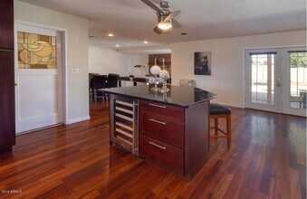 3032 N 81st Pl in Scottsdale, AZ - Building Photo - Building Photo