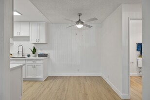 View Apartments in San Diego, CA - Building Photo