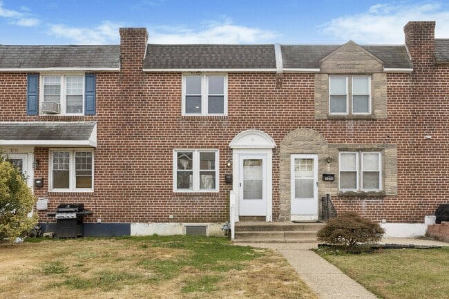 property at 1032 Taylor Dr