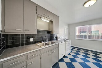 1461 Jasmine St in Denver, CO - Building Photo - Building Photo