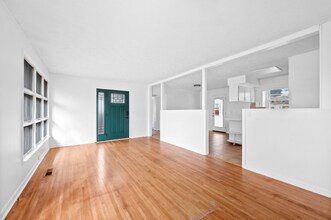 504 Continental Dr in Nashville, TN - Building Photo - Building Photo