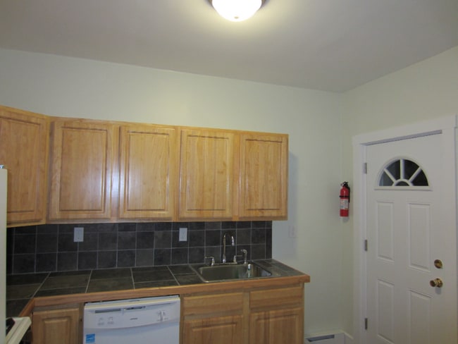107-107 Beech St in Lowell, MA - Building Photo - Building Photo
