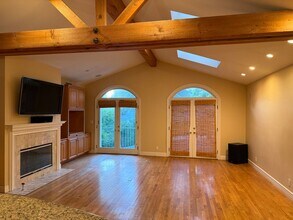 16248 Darcia Pl in Los Angeles, CA - Building Photo - Building Photo