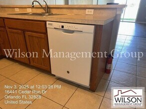 16441 Cedar Run Dr in Orlando, FL - Building Photo - Building Photo