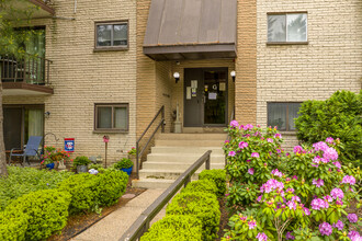 Haverford Hill Condominium in Havertown, PA - Building Photo - Building Photo