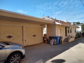 2320 Carnegie Ln in Redondo Beach, CA - Building Photo - Building Photo