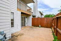 7375 Antoine Dr photo'