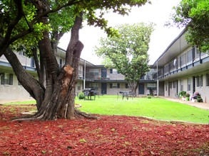 The Grove at Rampart in San Antonio, TX - Building Photo - Building Photo