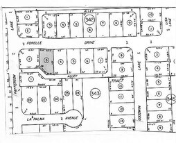 8092 Forelle Dr in Huntington Beach, CA - Building Photo