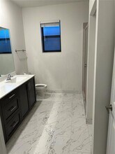 2831 SW 16th Ter in Fort Lauderdale, FL - Building Photo - Building Photo