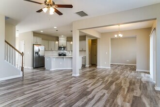 114 N Porcenna Ln in Clayton, NC - Foto de edificio - Building Photo