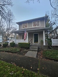 2088 McDonald Ave in Dupont, WA - Building Photo - Building Photo