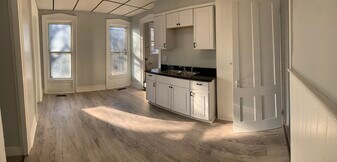 131 Caledonia St, Unit 1 in Lockport, NY - Building Photo