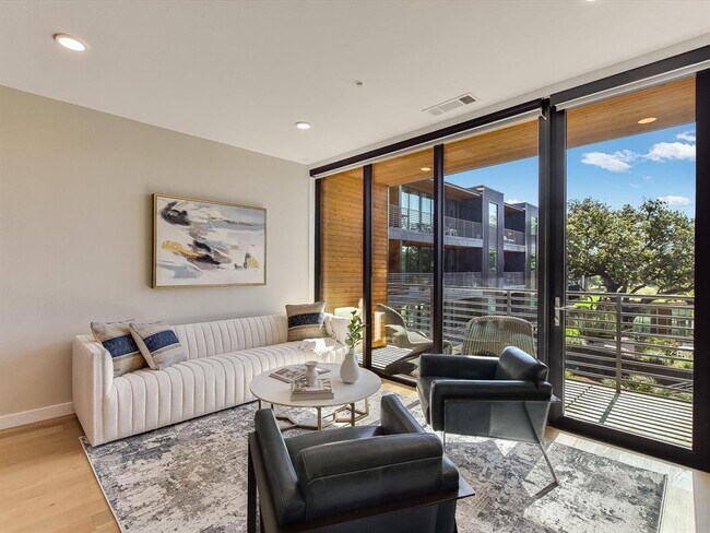 property at 900 S 1st St