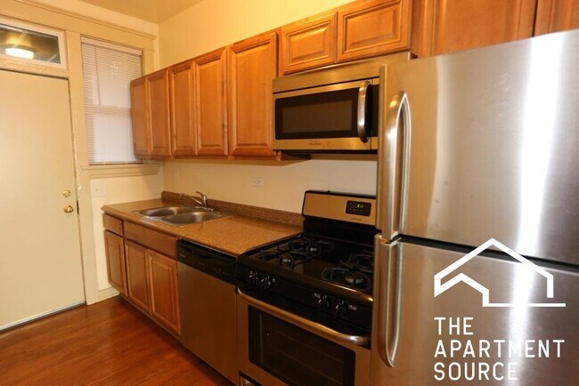 4716 N Racine Ave in Chicago, IL - Building Photo - Building Photo